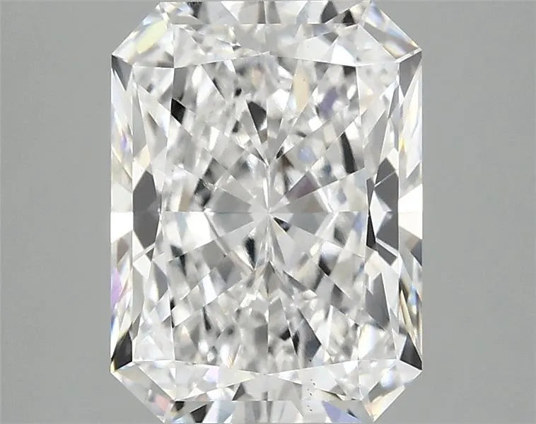 2.87ct Radiant Lab Grown Diamond (Colour E, Clarity VS1, IGI Certified)