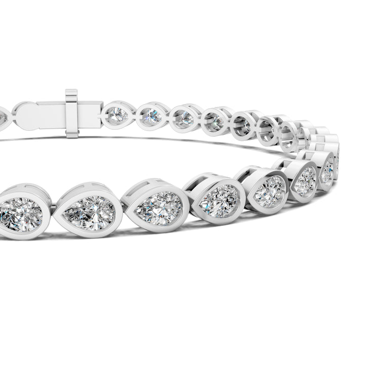 Pear Bezel Bracelet (5TCW)