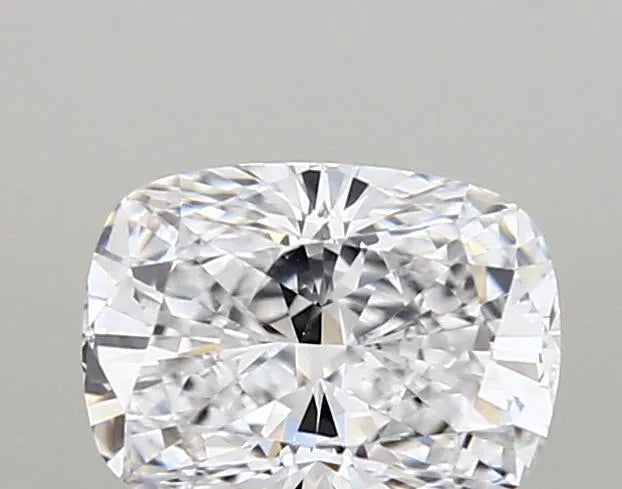 1.01ct Cushion modified Lab Grown Diamond (Colour E, Clarity VVS2, IGI Certified)