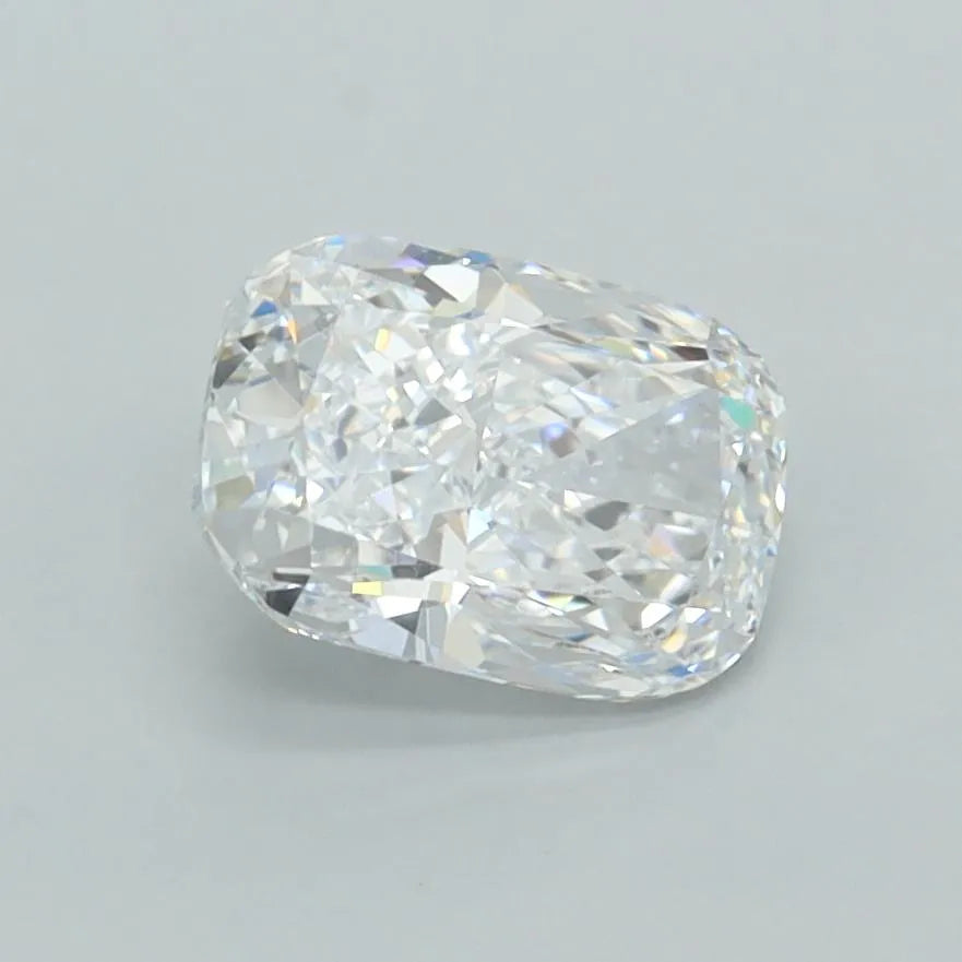 1.23ct Cushion modified Lab Grown Diamond (Colour E, Clarity VVS1, IGI Certified)