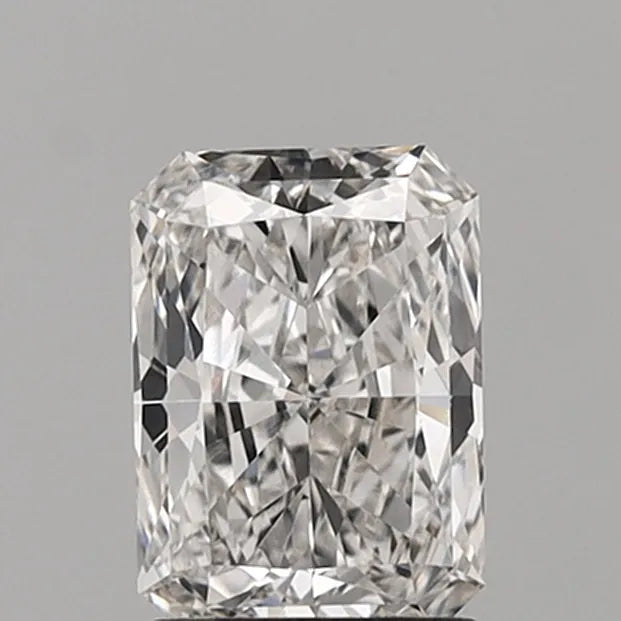 1.48ct Radiant Lab Grown Diamond (Colour F, Clarity VVS2, IGI Certified)
