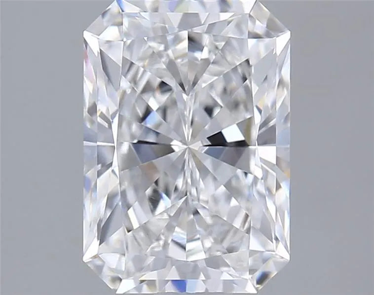 1.59ct Radiant Lab Grown Diamond (Colour D, Clarity VVS2, IGI Certified)