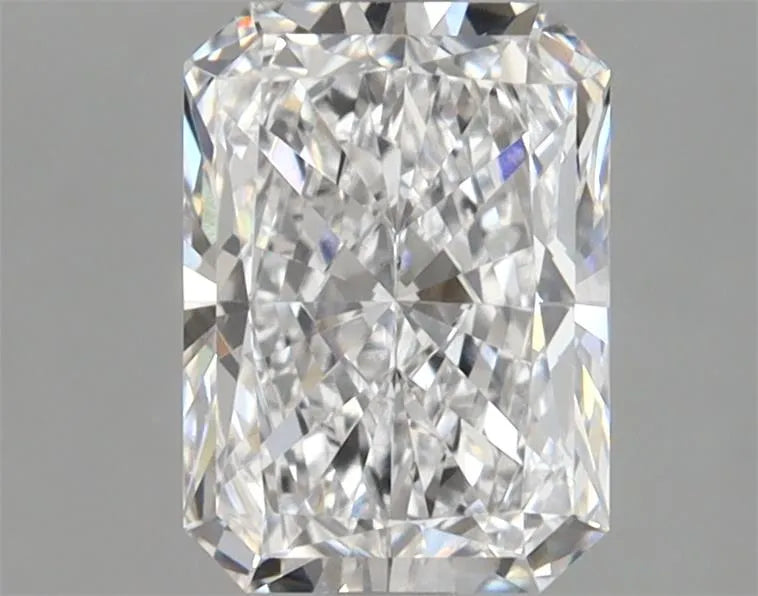 1.69ct Radiant Lab Grown Diamond (Colour D, Clarity VVS2, IGI Certified)
