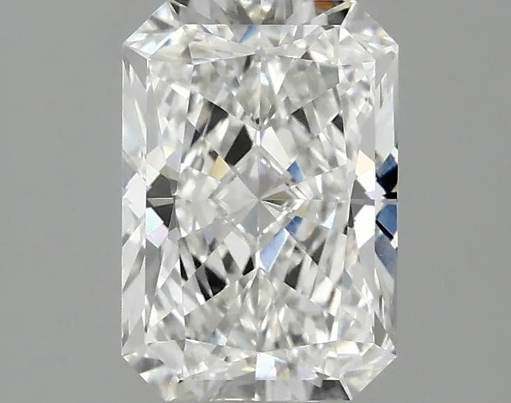 1.71ct Radiant Lab Grown Diamond (Colour F, Clarity VVS2, IGI Certified)