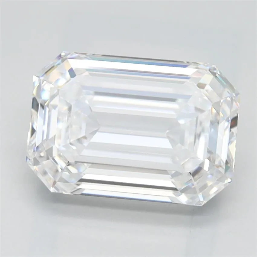 1.86ct Emerald Lab Grown Diamond (Colour D, Clarity IF, IGI Certified)