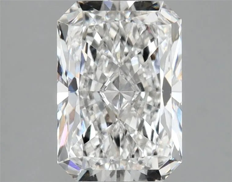 1.86ct Radiant Lab Grown Diamond (Colour E, Clarity VVS2, IGI Certified)