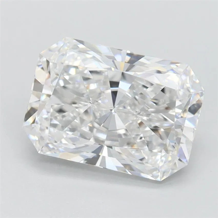 1.88ct Radiant Lab Grown Diamond (Colour D, Clarity IF, IGI Certified)