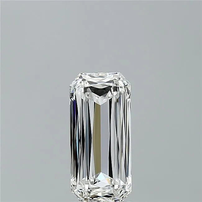 1.92ct Radiant Lab Grown Diamond (Colour F, Clarity VVS2, IGI Certified)
