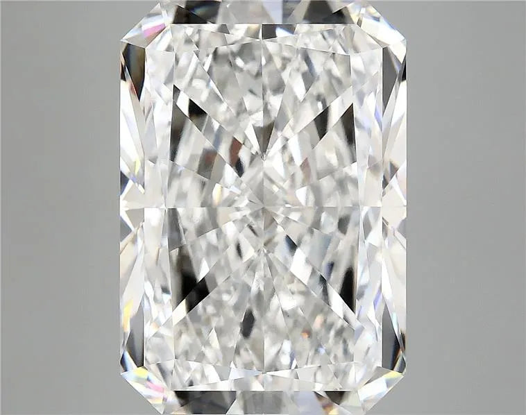 10.90ct Radiant Lab Grown Diamond (Colour E, Clarity VVS2, IGI Certified)