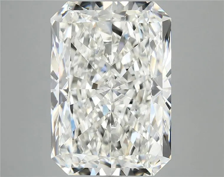 11.19ct Radiant Lab Grown Diamond (Colour G, Clarity VVS2, IGI Certified)
