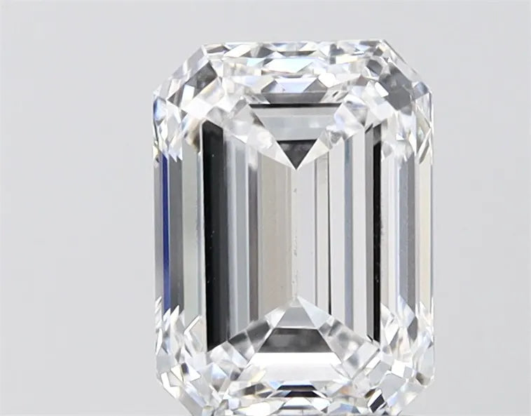 2.00ct Emerald Lab Grown Diamond (Colour D, Clarity VVS2, IGI Certified)