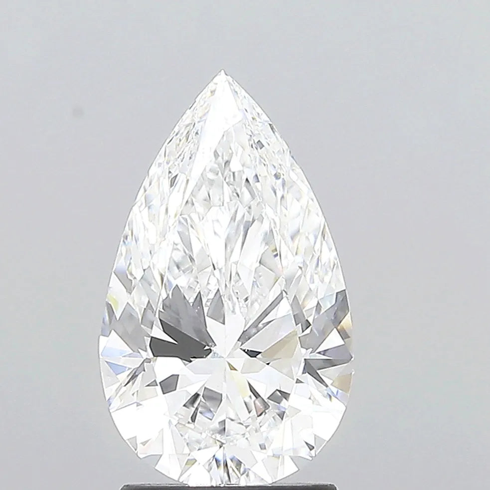 2.00ct Pear Lab Grown Diamond (Colour D, Clarity VVS1, IGI Certified)
