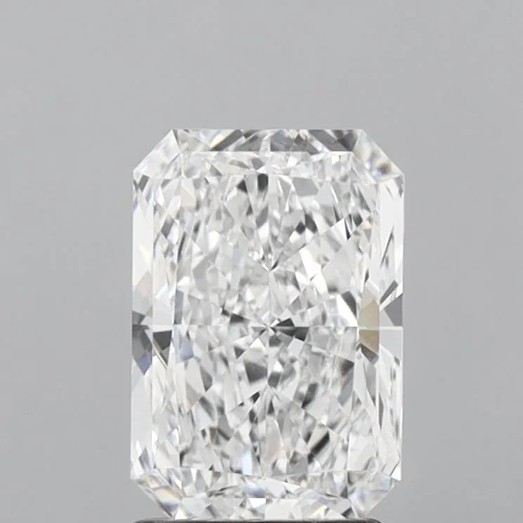 2.00ct Radiant Lab Grown Diamond (Colour D, Clarity VVS1, IGI Certified)