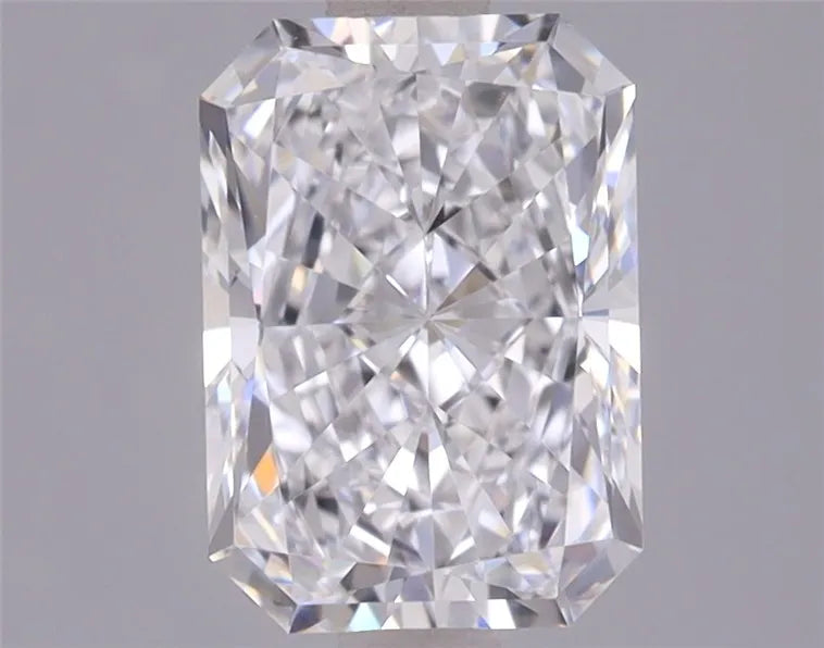 2.00ct Radiant Lab Grown Diamond (Colour D, Clarity VVS1, IGI Certified)