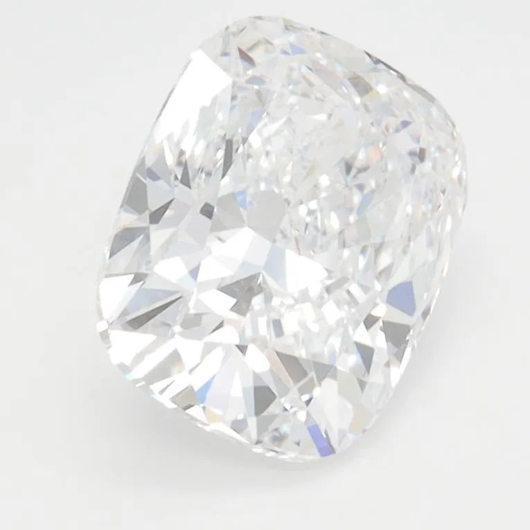2.01ct Cushion brilliant Lab Grown Diamond (Colour D, Clarity VVS2, IGI Certified)