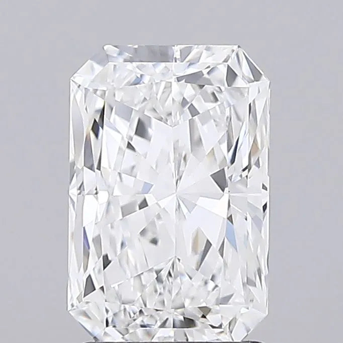 2.01ct Radiant Lab Grown Diamond (Colour E, Clarity VVS2, IGI Certified)
