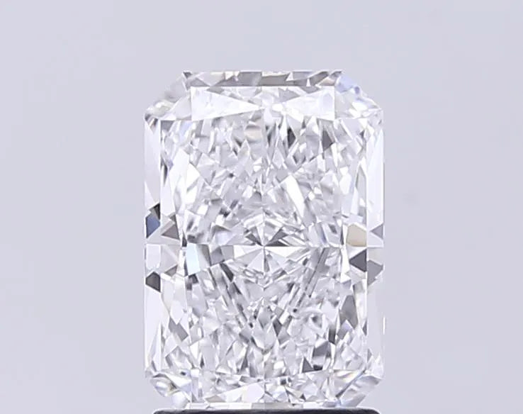 2.02ct Radiant Lab Grown Diamond (Colour D, Clarity VVS1, IGI Certified)