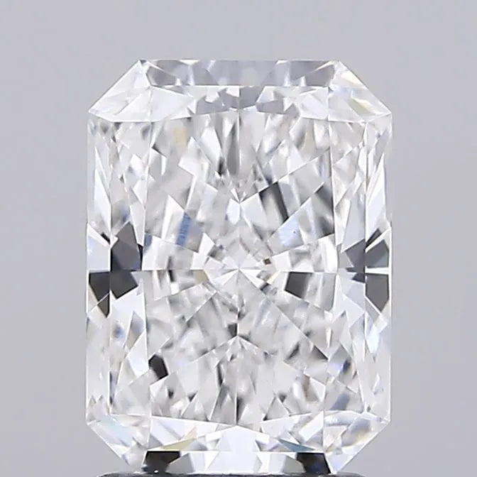 2.03ct Radiant Lab Grown Diamond (Colour E, Clarity VVS2, IGI Certified)