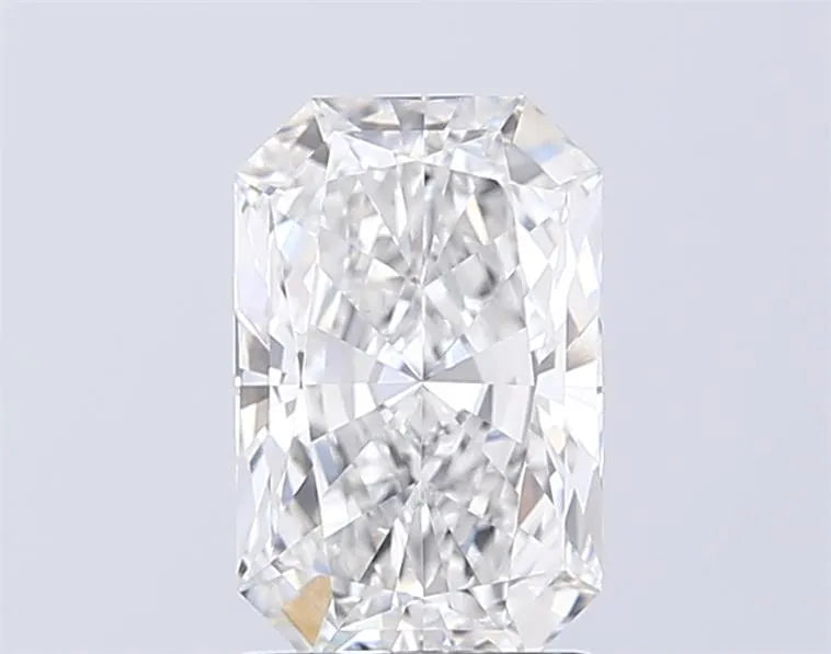 2.03ct Radiant Lab Grown Diamond (Colour E, Clarity VVS2, IGI Certified)
