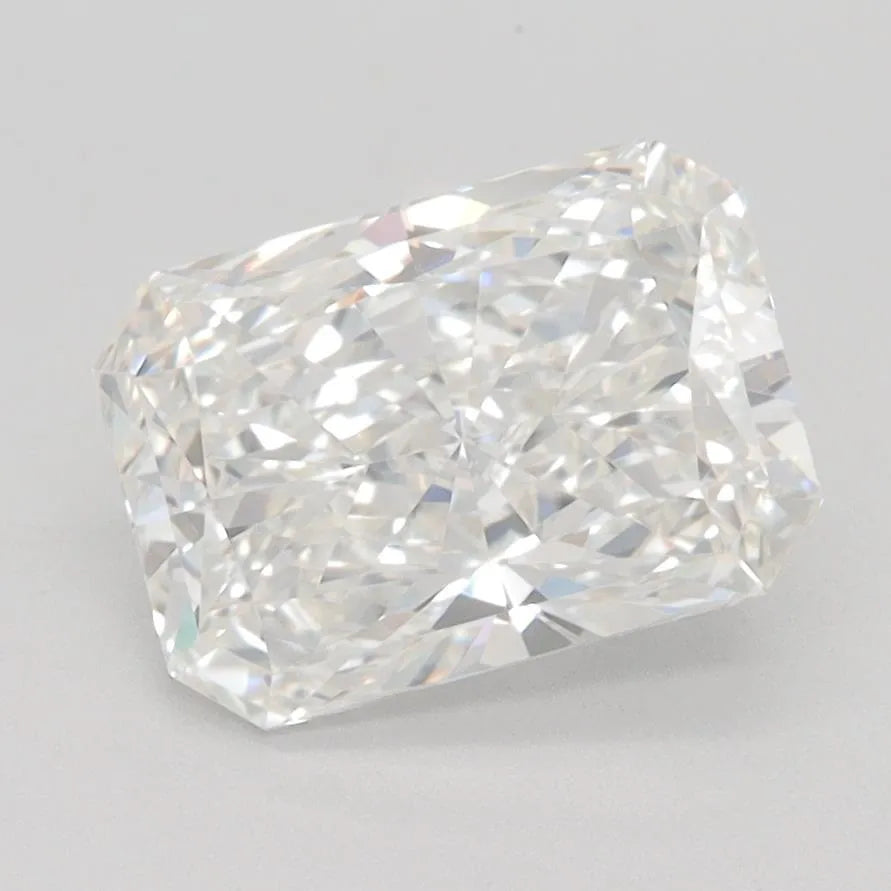 2.04ct Radiant Lab Grown Diamond (Colour G, Clarity IF, IGI Certified)