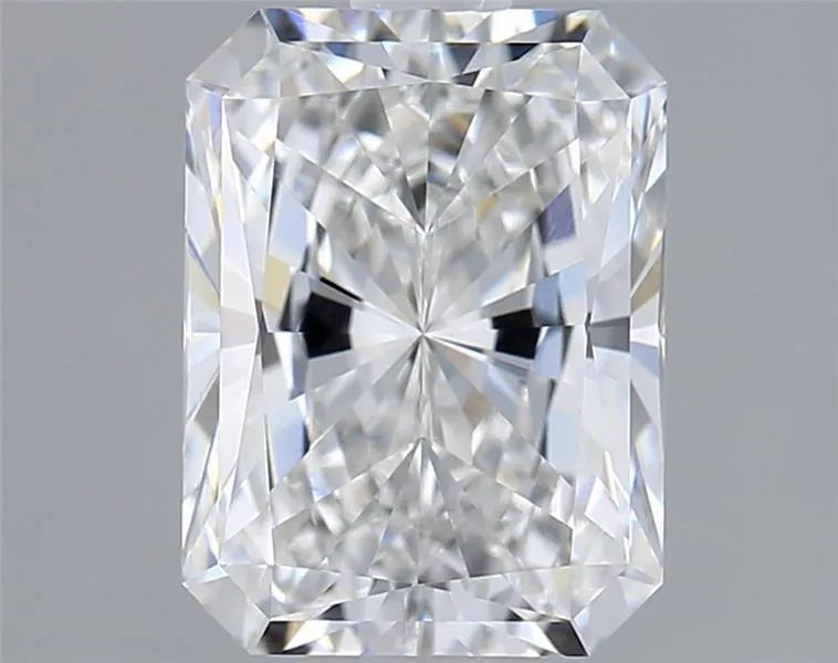 2.05ct Radiant Lab Grown Diamond (Colour E, Clarity VVS2, IGI Certified)