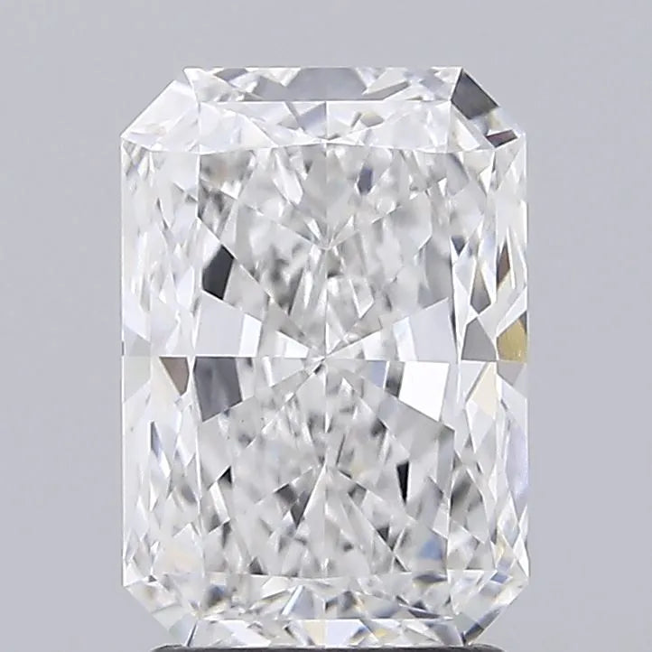 2.05ct Radiant Lab Grown Diamond (Colour E, Clarity VVS2, IGI Certified)