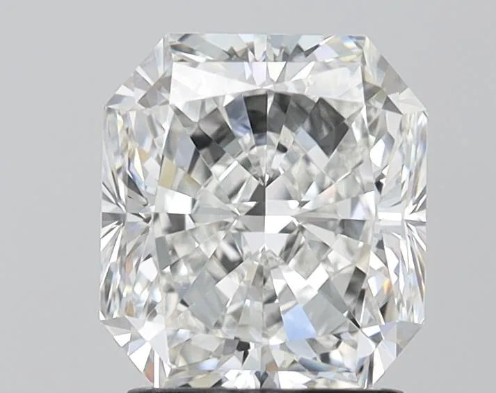 2.06ct Radiant Lab Grown Diamond (Colour F, Clarity VS1, IGI Certified)