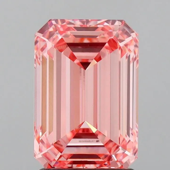 2.07ct Emerald Lab Grown Diamond (Colour Fancy Vivid Pink, Clarity VS1, IGI Certified)