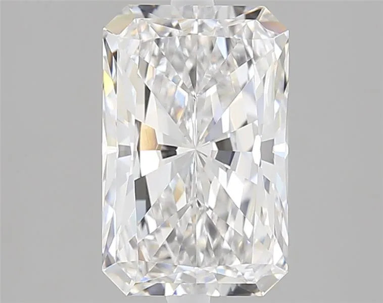 2.07ct Radiant Lab Grown Diamond (Colour D, Clarity VVS2, IGI Certified)