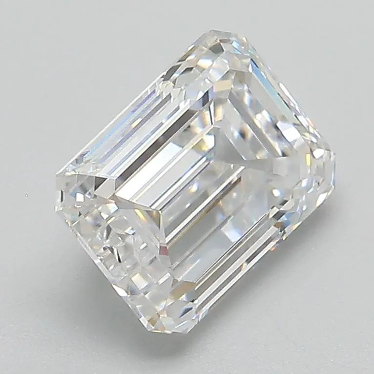 2.09ct Emerald Lab Grown Diamond (Colour D, Clarity VVS2, GIA Certified)