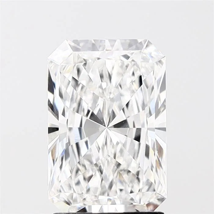 2.09ct Radiant Lab Grown Diamond (Colour E, Clarity VVS2, IGI Certified)