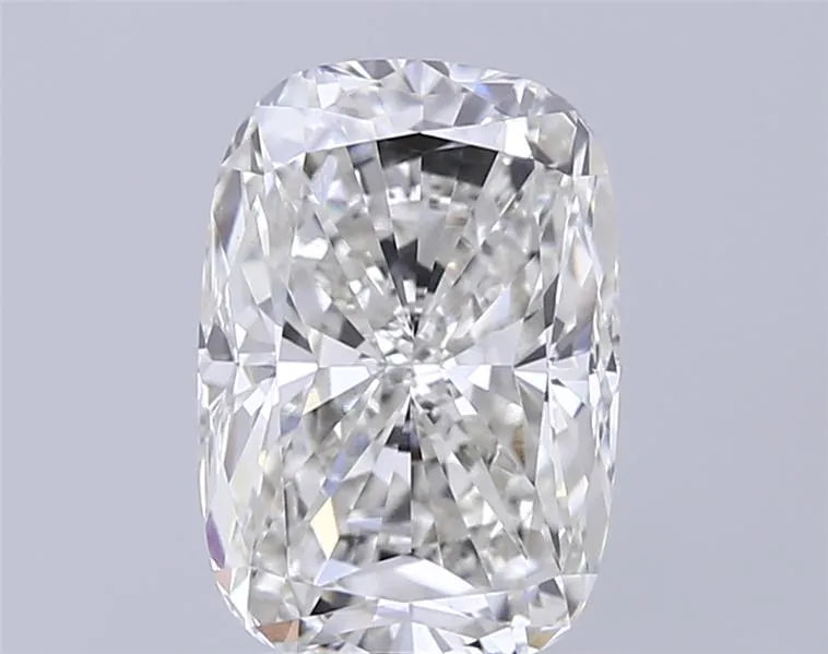2.09ct Radiant Lab Grown Diamond (Colour G, Clarity VVS2, IGI Certified)