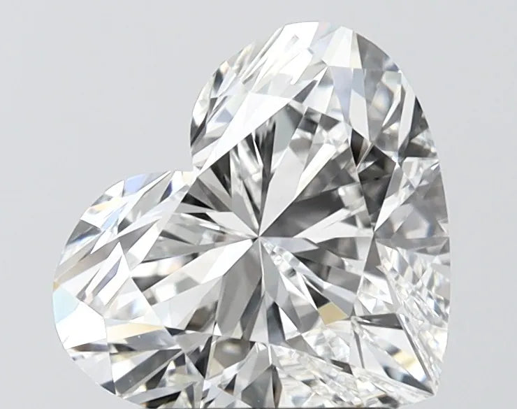 2.26ct Heart Lab Grown Diamond (Colour E, Clarity VVS1, IGI Certified)