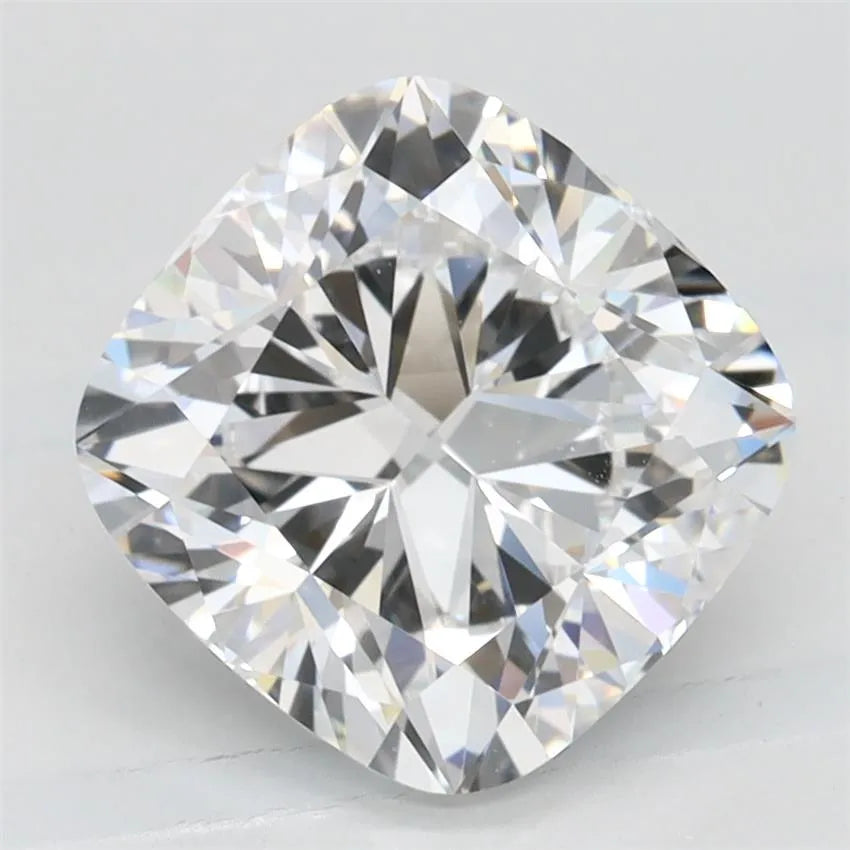2.47ct Cushion modified Lab Grown Diamond (Colour D, Clarity VVS1, IGI Certified)