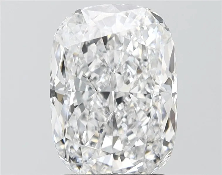 2.51ct Cushion modified Lab Grown Diamond (Colour D, Clarity VVS1, IGI Certified)