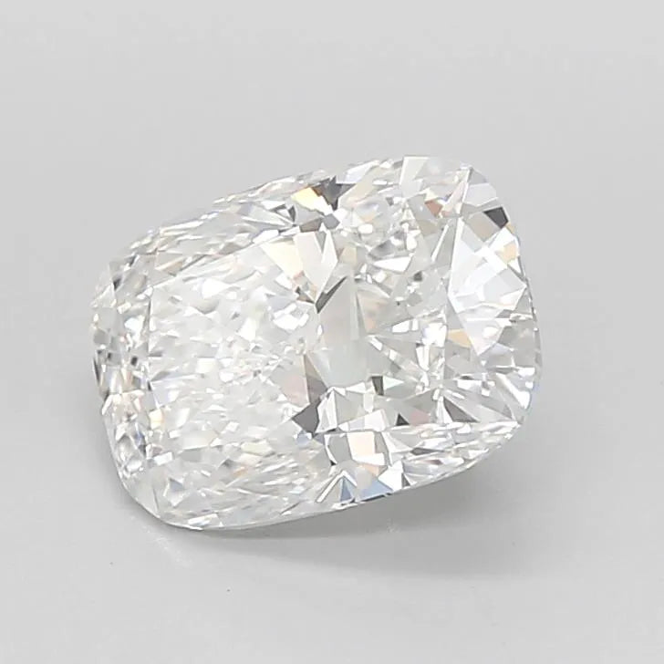 2.51ct Cushion modified Lab Grown Diamond (Colour D, Clarity VVS2, IGI Certified)