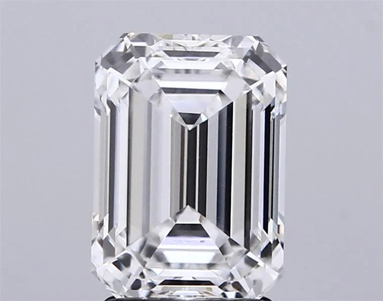 2.55ct Emerald Lab Grown Diamond (Colour D, Clarity VVS1, IGI Certified)