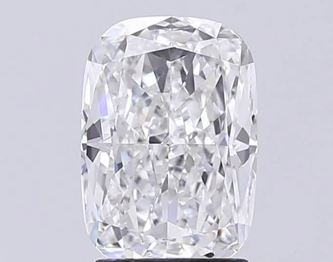 2.56ct Cushion modified Lab Grown Diamond (Colour E, Clarity VVS1, IGI Certified)