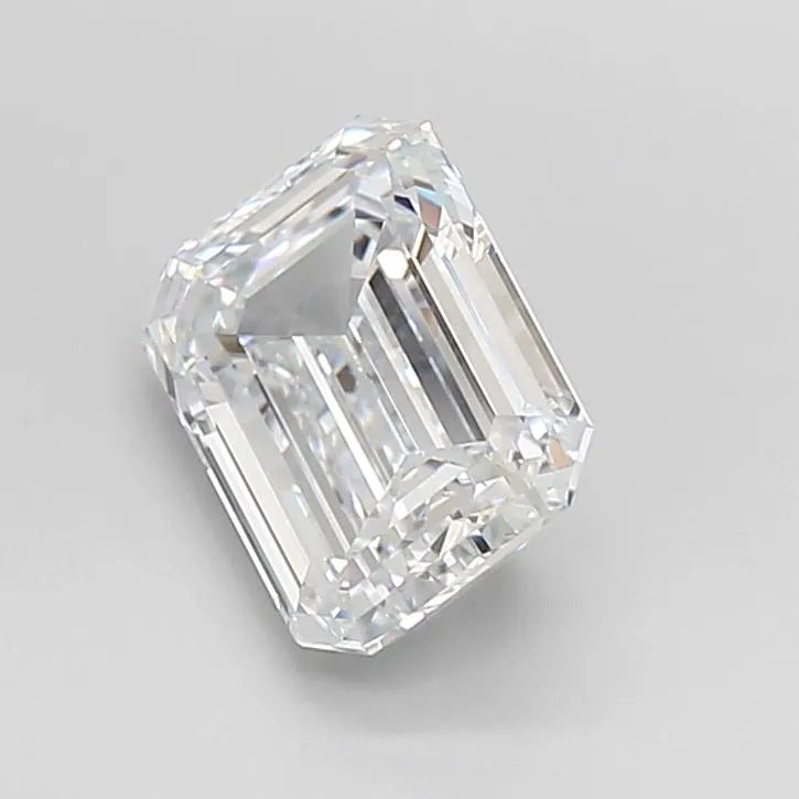 2.58ct Emerald Lab Grown Diamond (Colour E, Clarity VVS1, Cut EX, IGI Certified)