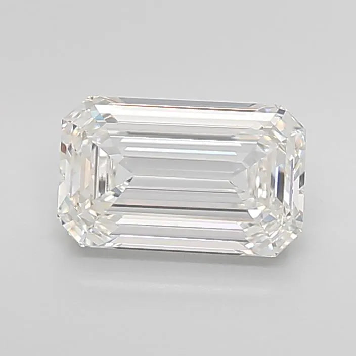 2.66ct Emerald Lab Grown Diamond (Colour F, Clarity VVS2, IGI Certified)