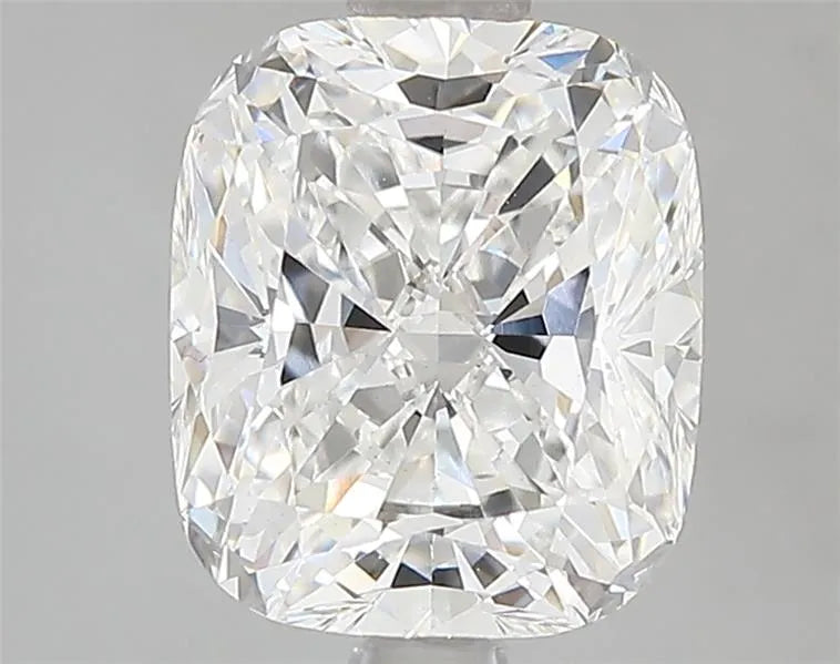 2.75ct Cushion modified Lab Grown Diamond (Colour E, Clarity VVS2, IGI Certified)