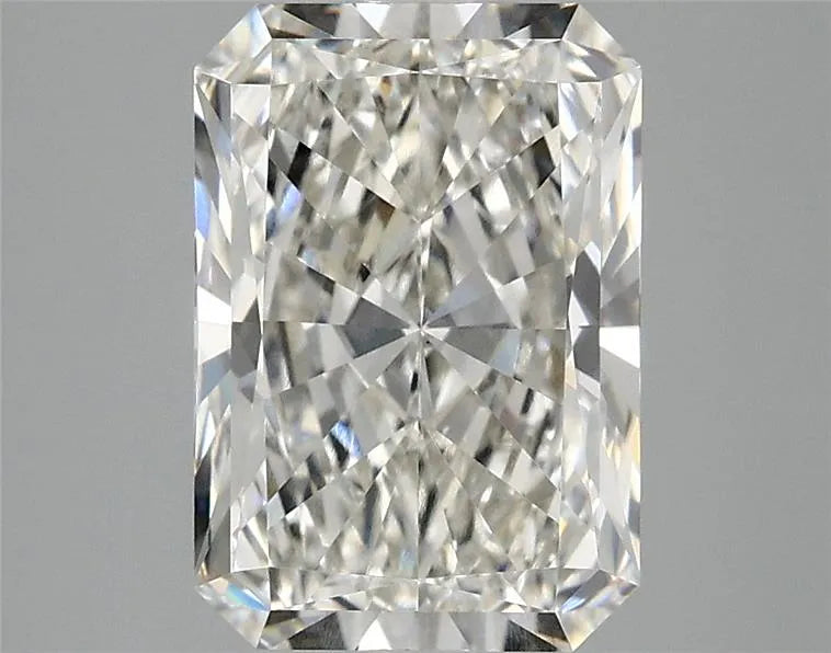 2.83ct Radiant Lab Grown Diamond (Colour G, Clarity VS1, IGI Certified)