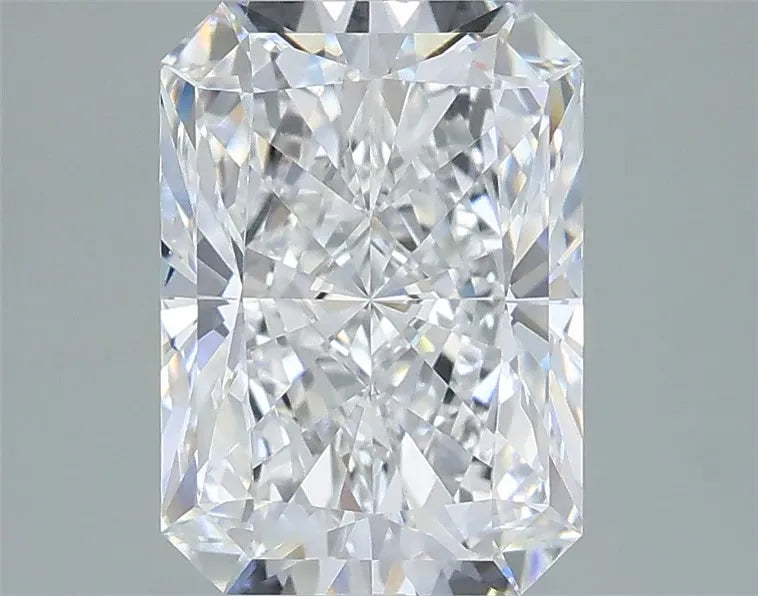 2.90ct Radiant Lab Grown Diamond (Colour D, Clarity VS1, IGI Certified)