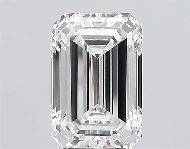 27.45ct Emerald Lab Grown Diamond (Colour E, Clarity VVS2, IGI Certified)