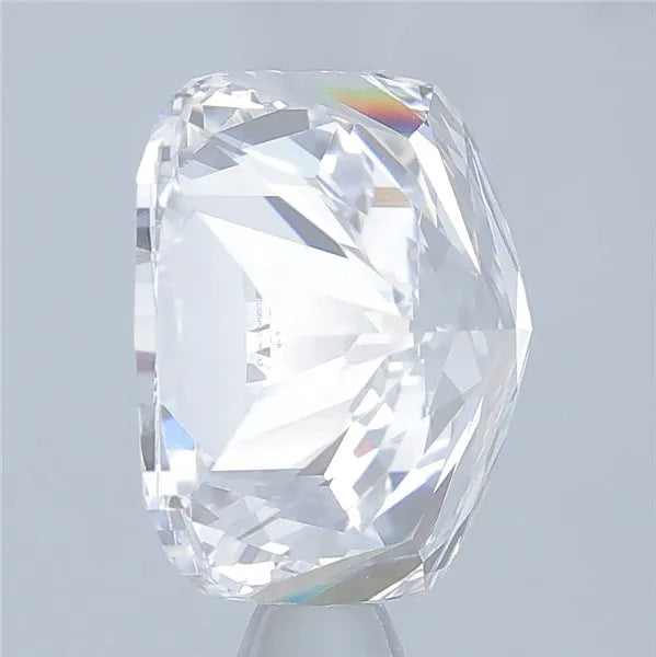 3.00ct Cushion brilliant Lab Grown Diamond (Colour E, Clarity VVS2, IGI Certified)