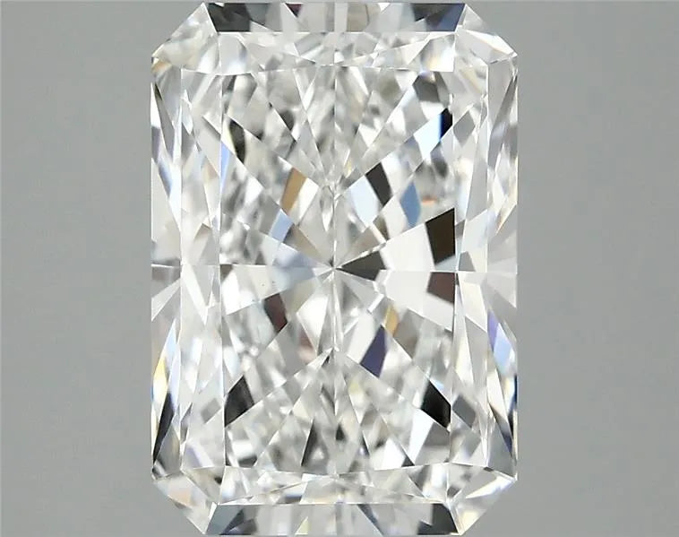 3.00ct Radiant Lab Grown Diamond (Colour E, Clarity VVS2, IGI Certified)