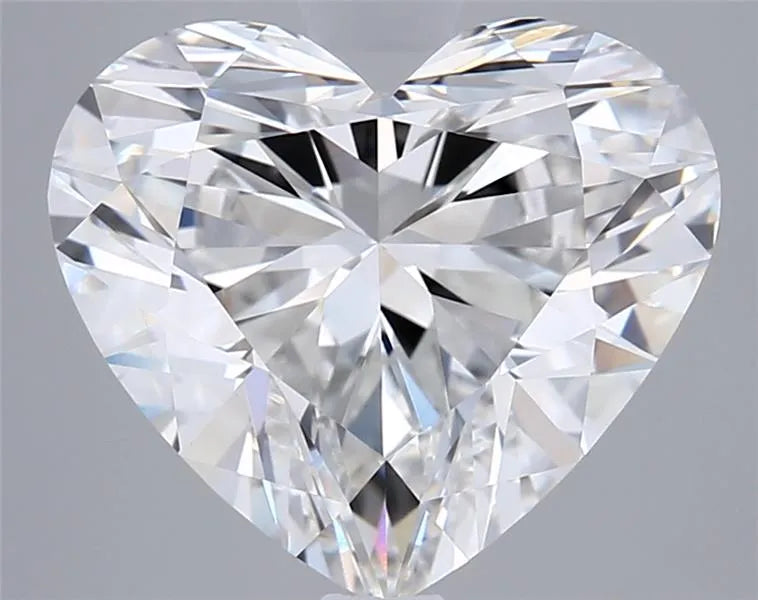 3.01ct Heart Lab Grown Diamond (Colour E, Clarity VVS2, IGI Certified)