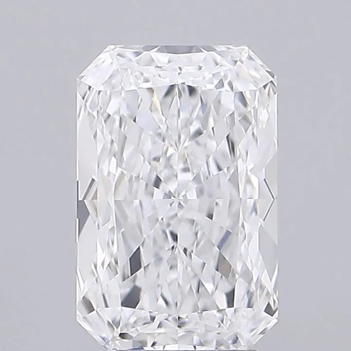 3.03ct Radiant Lab Grown Diamond (Colour D, Clarity VVS1, IGI Certified)