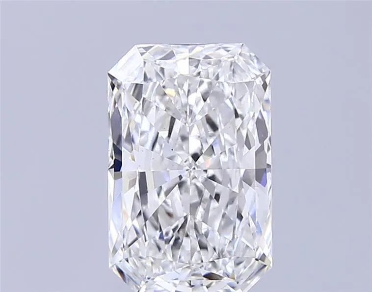 3.04ct Radiant Lab Grown Diamond (Colour E, Clarity VS1, IGI Certified)