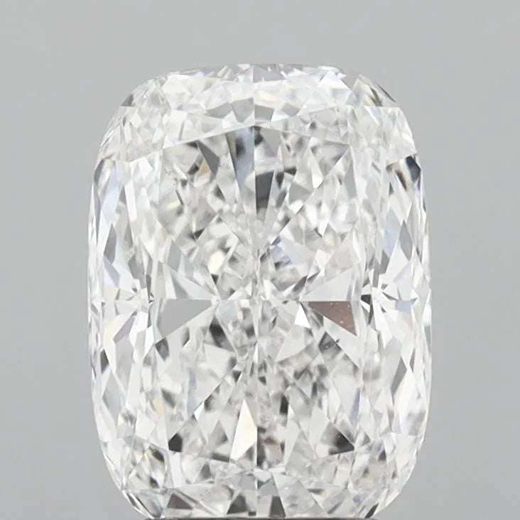 3.05ct Cushion modified Lab Grown Diamond (Colour D, Clarity VVS2, IGI Certified)